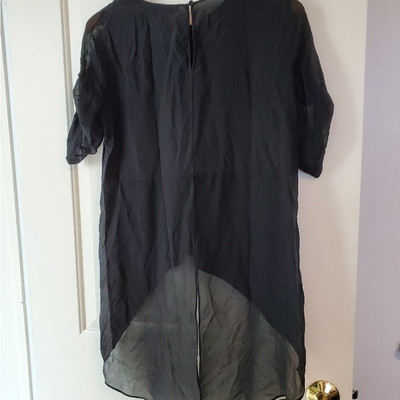BCBG MaxAzria Black Silk sheer top - Picture 3 of 6